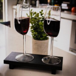 Half wine glass_Filled_Nolandu pose