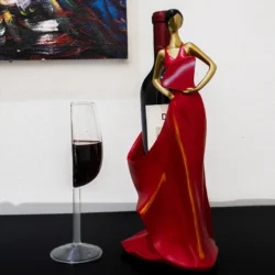 accenoba-lady-wine-holder-bright-interior