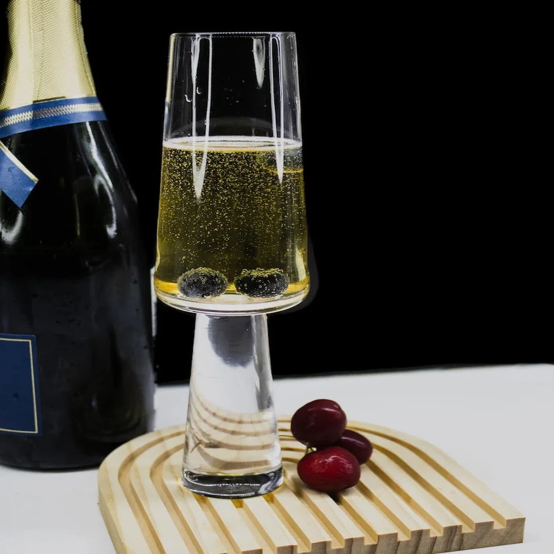 Sculpted Thick Stem Champagne Glass