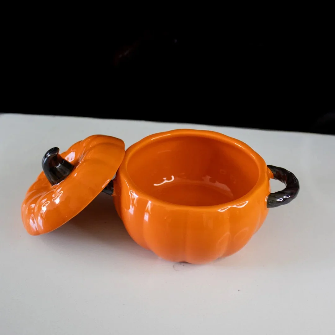 accenoba-pumpkin-storage-pot-open-orange